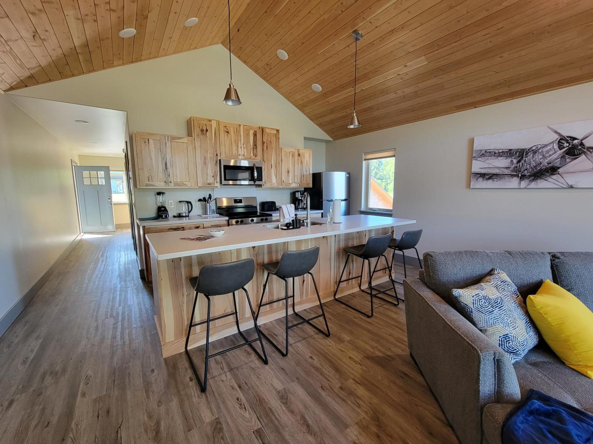 Lakeshore Lodging Suites Homer Bagian luar foto