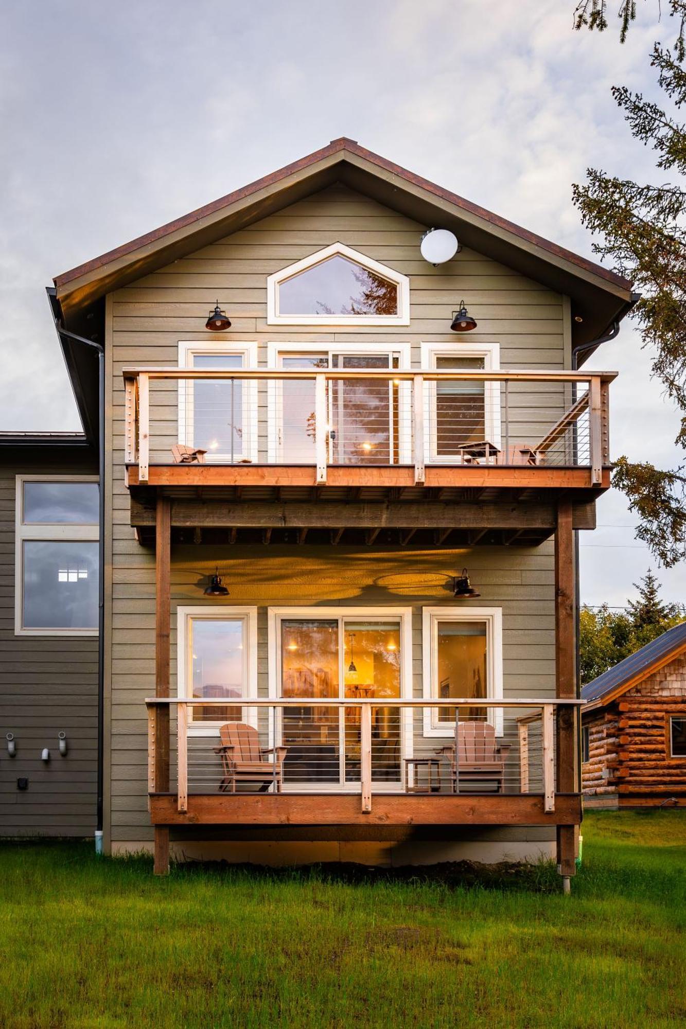 Lakeshore Lodging Suites Homer Bagian luar foto
